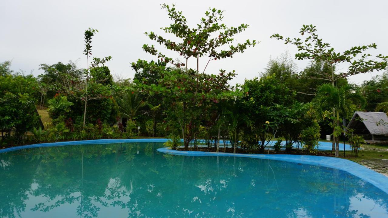 "D'Bamboo Kamp" Desa Wisata Ekang Lagoi Exterior foto